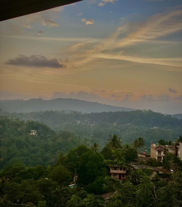 Kandy Hill Escape Exterior foto